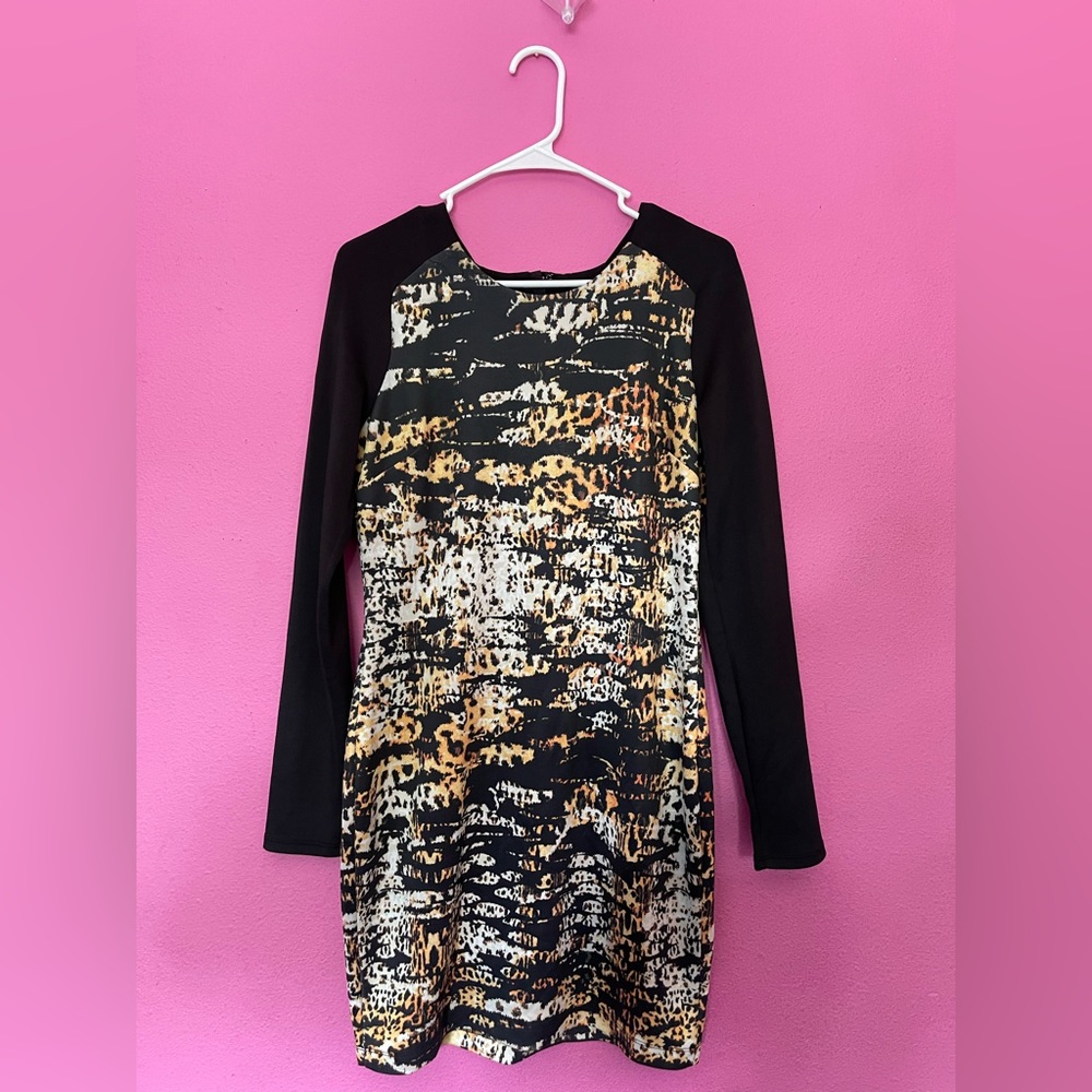 Bebe Long Sleeve Cheetah Print Dress